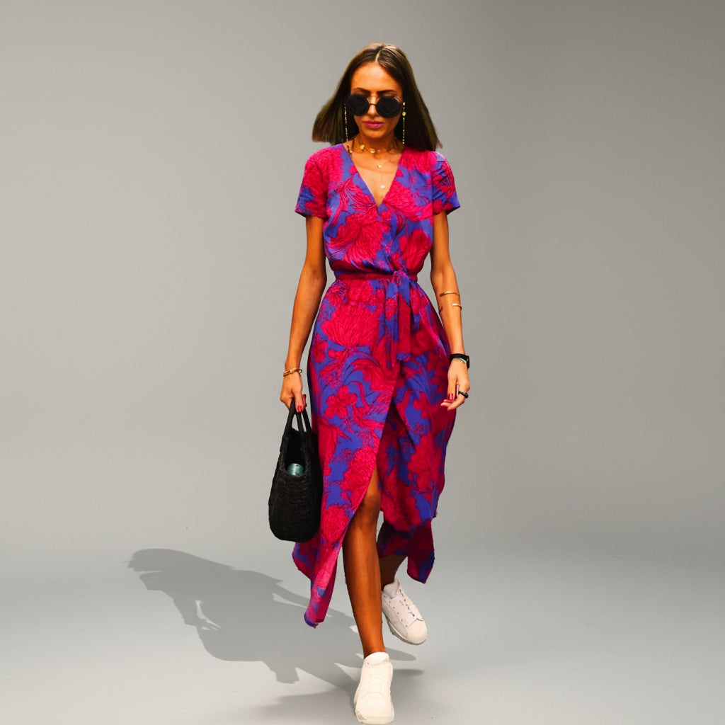 Evy | Stylish V-Neck Dress